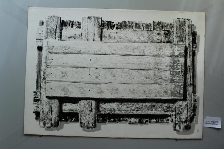 In Holz gesägtes Relief (36) - Gerd Baukhage 