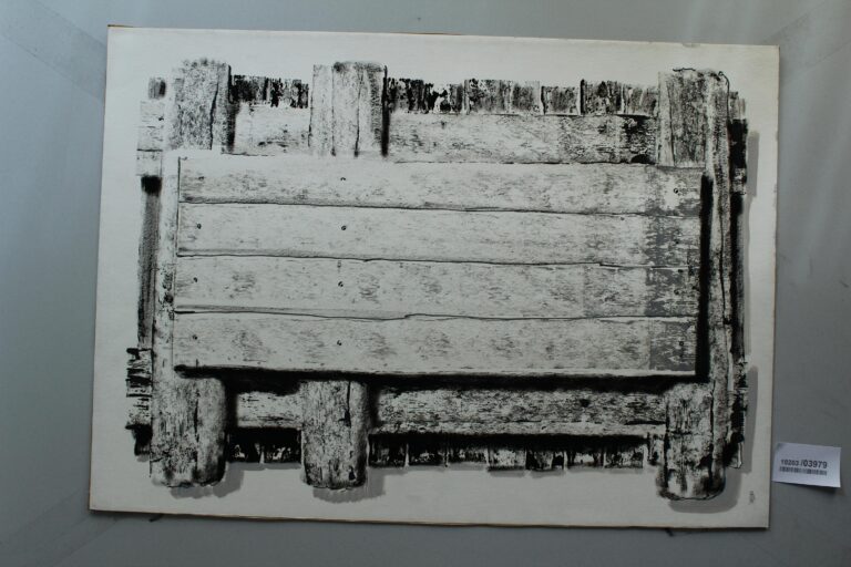 In Holz gesägtes Relief (36) - Gerd Baukhage 