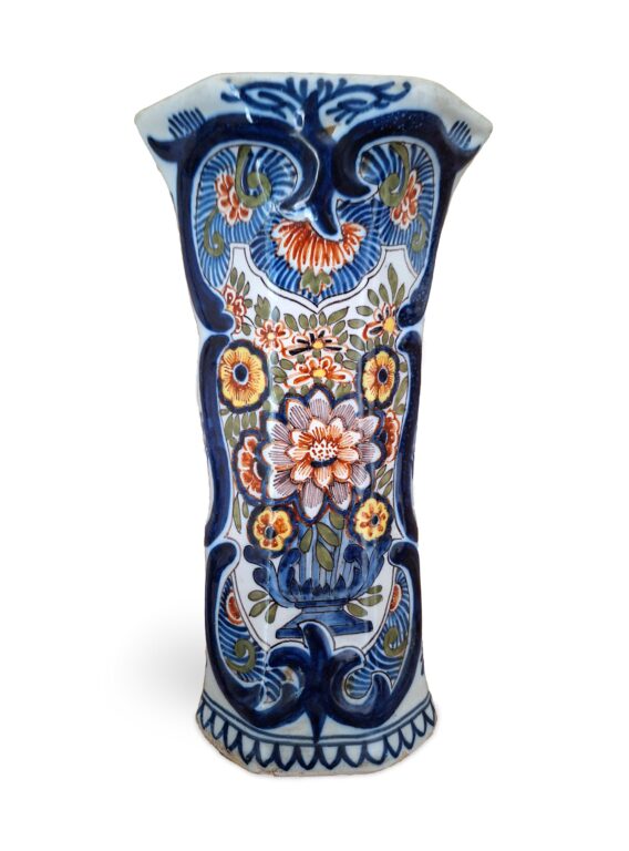 2 Delft Vases 