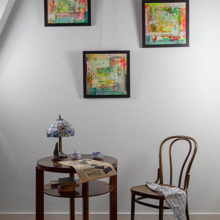 Emotional Echoes - Anna Snijder Imhof Fine Arts, Imhof, Emotional Echoes showroom