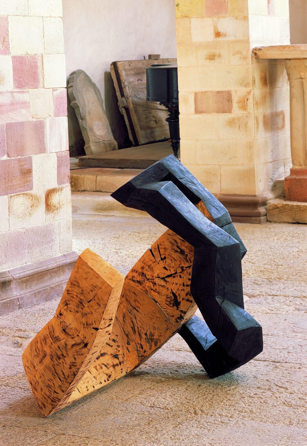 Sich sch&uuml;tzend - Beate Debus 