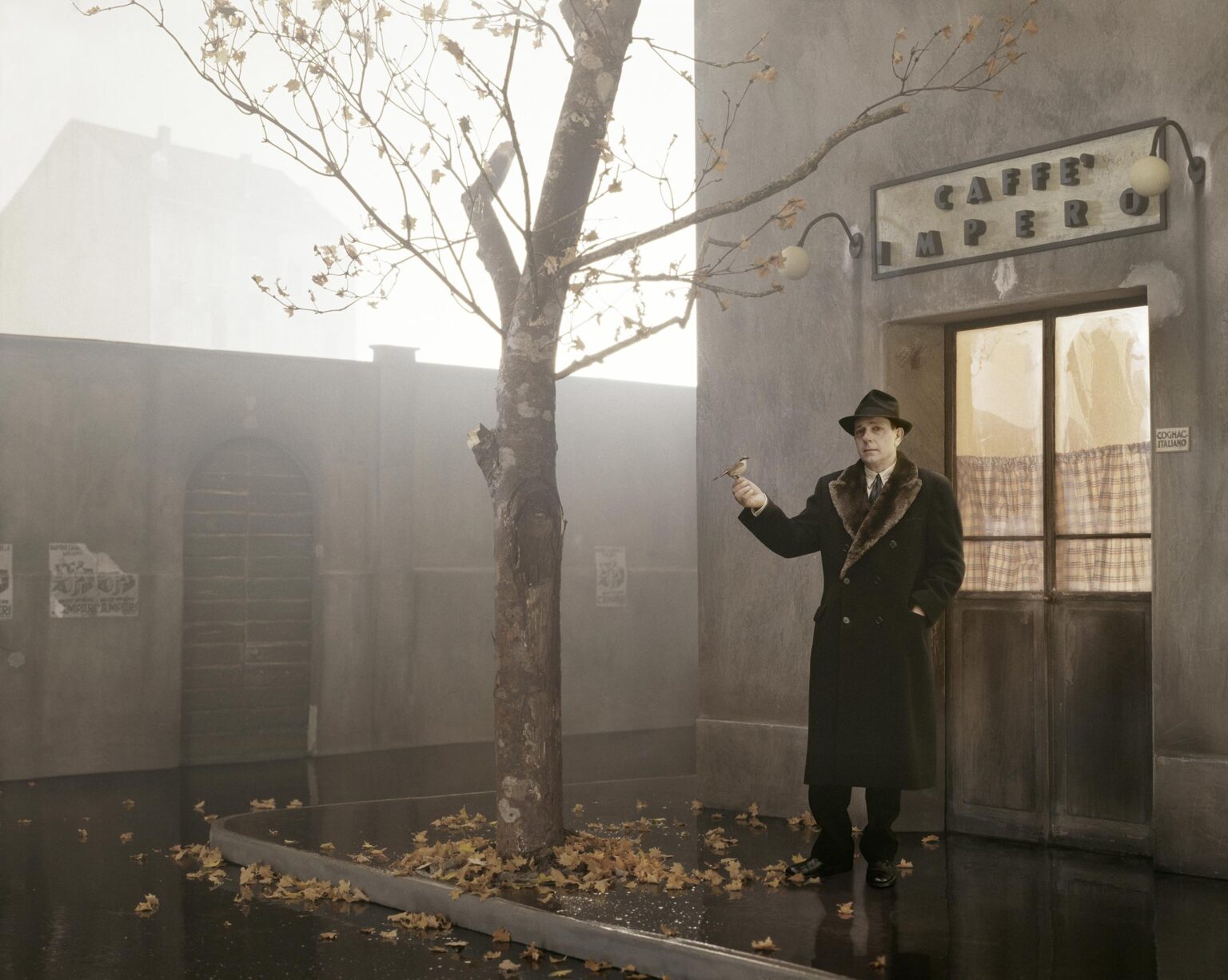 Behind the walls #1 - Paolo Ventura 