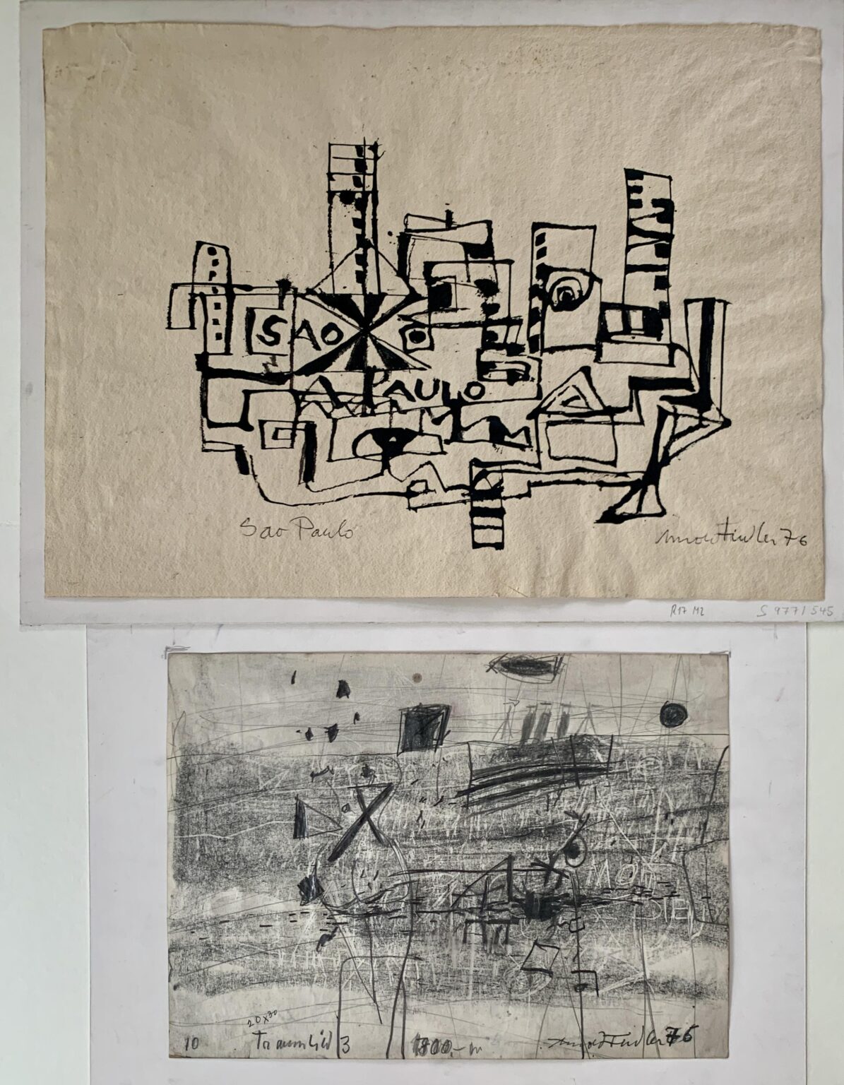 Arnold Fiedler Konvolut 4 - Arnold Fiedler Bestehend aus:
Tusche auf Papier Sao Paulo 1976
ca. 30 x 40 cm signiert 65/76
Zeichnung von 1976 
21 x 29 cm signiert