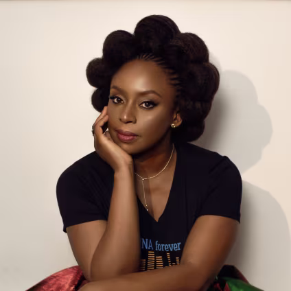 Der 1. Felix Jud Preis für Widerständiges Denken wird an Chimamanda Ngozi Adichie verliehen! 