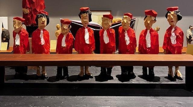 Richterbank mit 8 Richtern - Georg Schulz 