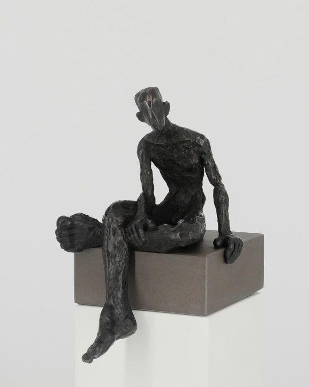 Sitzender II - Hannes Helmke 