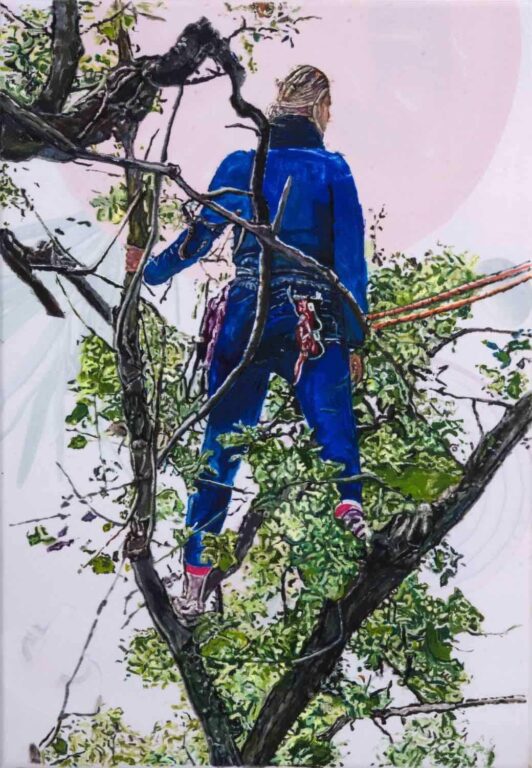 Baumschützerin bei der Arbeit - Christian Hein 