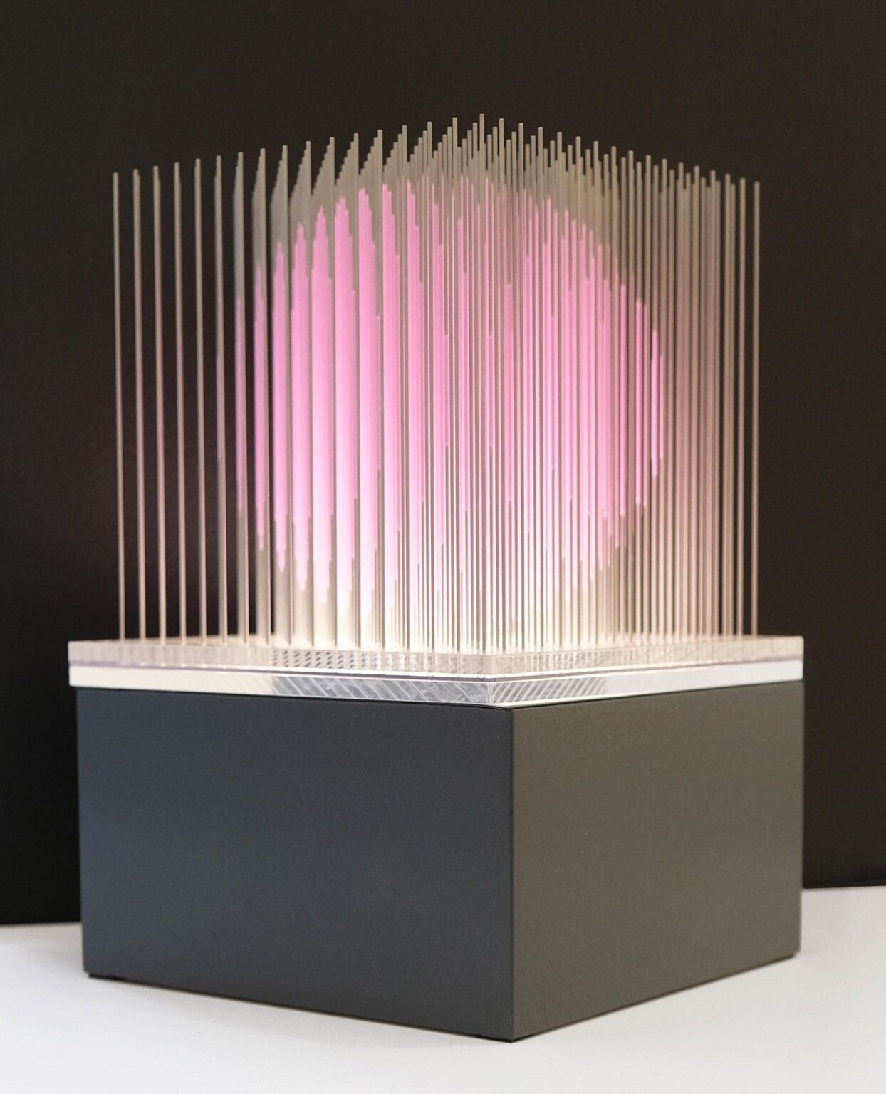 Kleine Lichtkugel Violett - Yoshiyuki Miura 