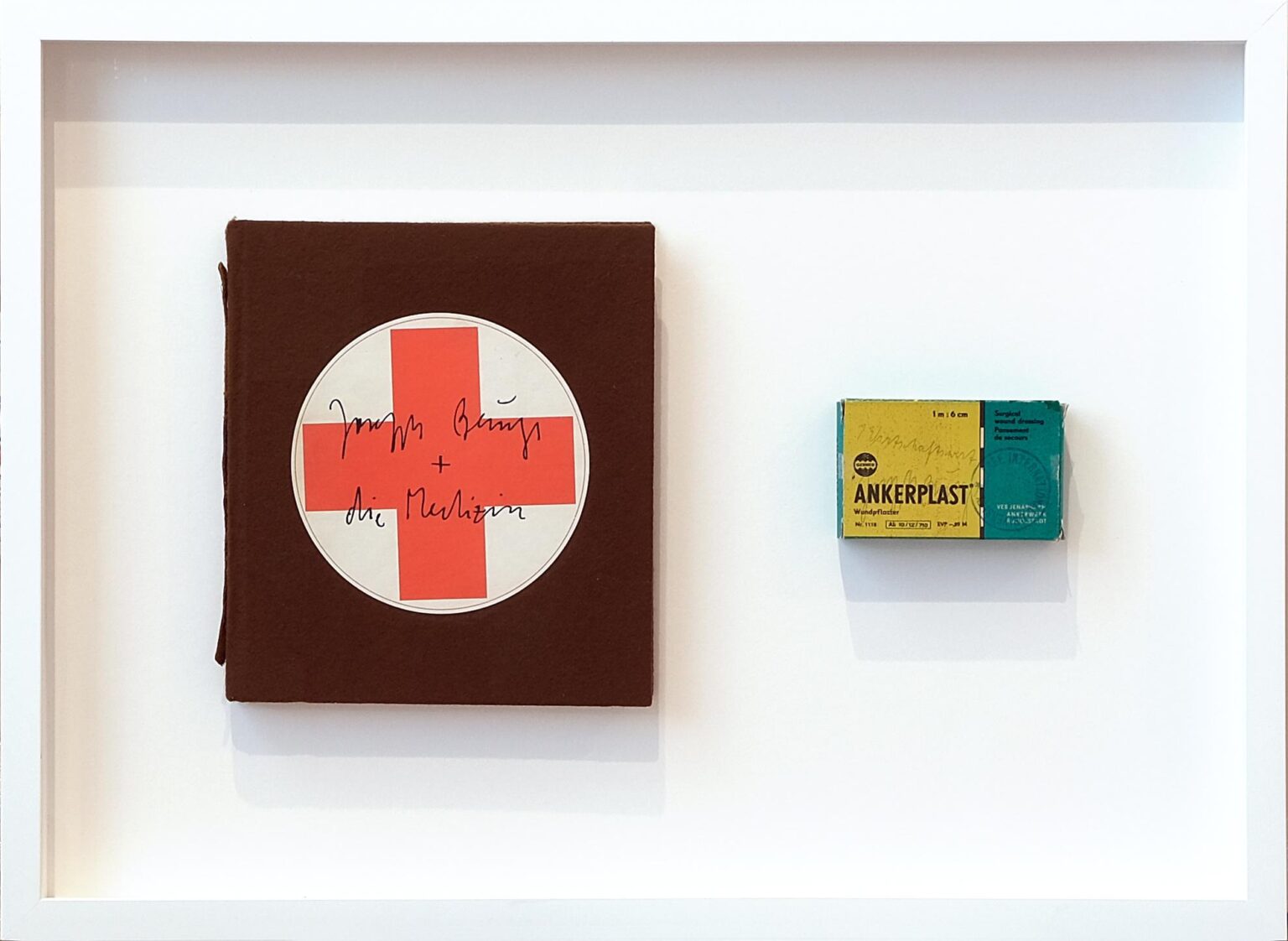 Beuys und die Medizin – Ankerplast Wundpflaster - Joseph Beuys 