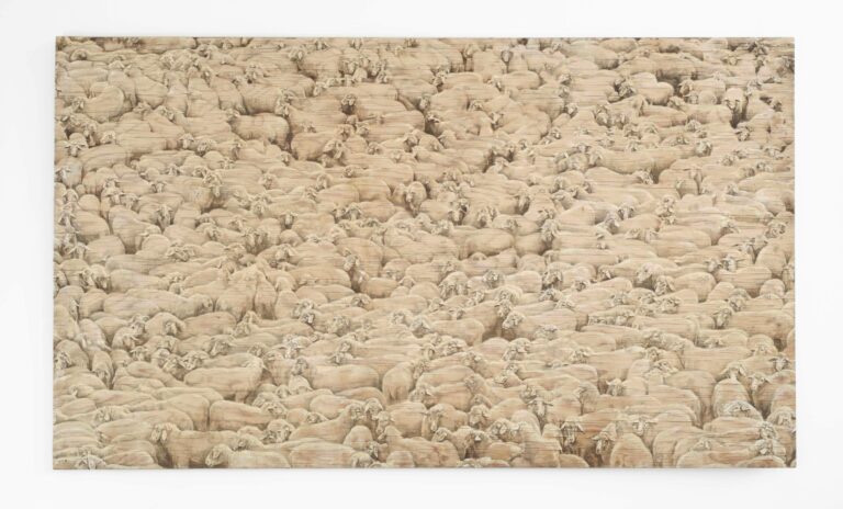 Sheep can graze safely - Christoph Pöggeler 