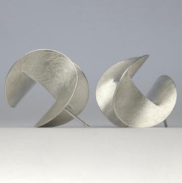 Ohrschmuck Entfaltung II (rund) - Violetta Seliger 